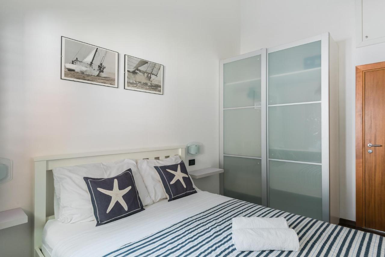Accommodation Triton Lastovo Bagian luar foto