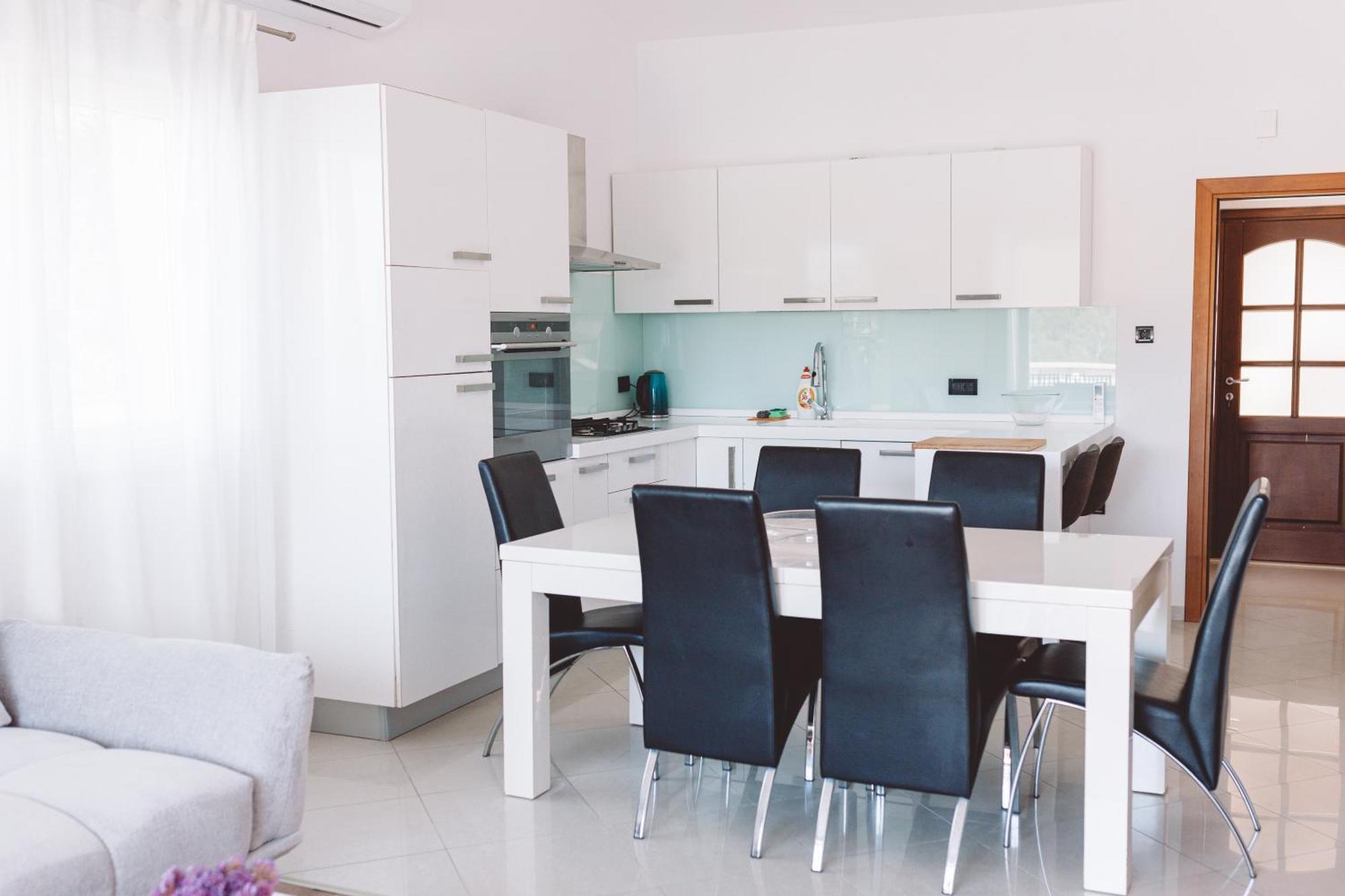 Accommodation Triton Lastovo Bagian luar foto